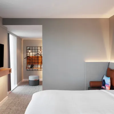 Moxy Slough - Room
