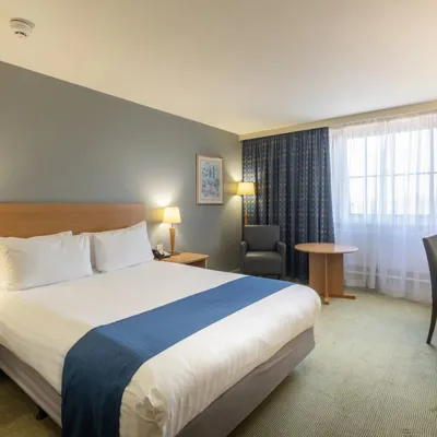 Holiday Inn Sutton - Double Room