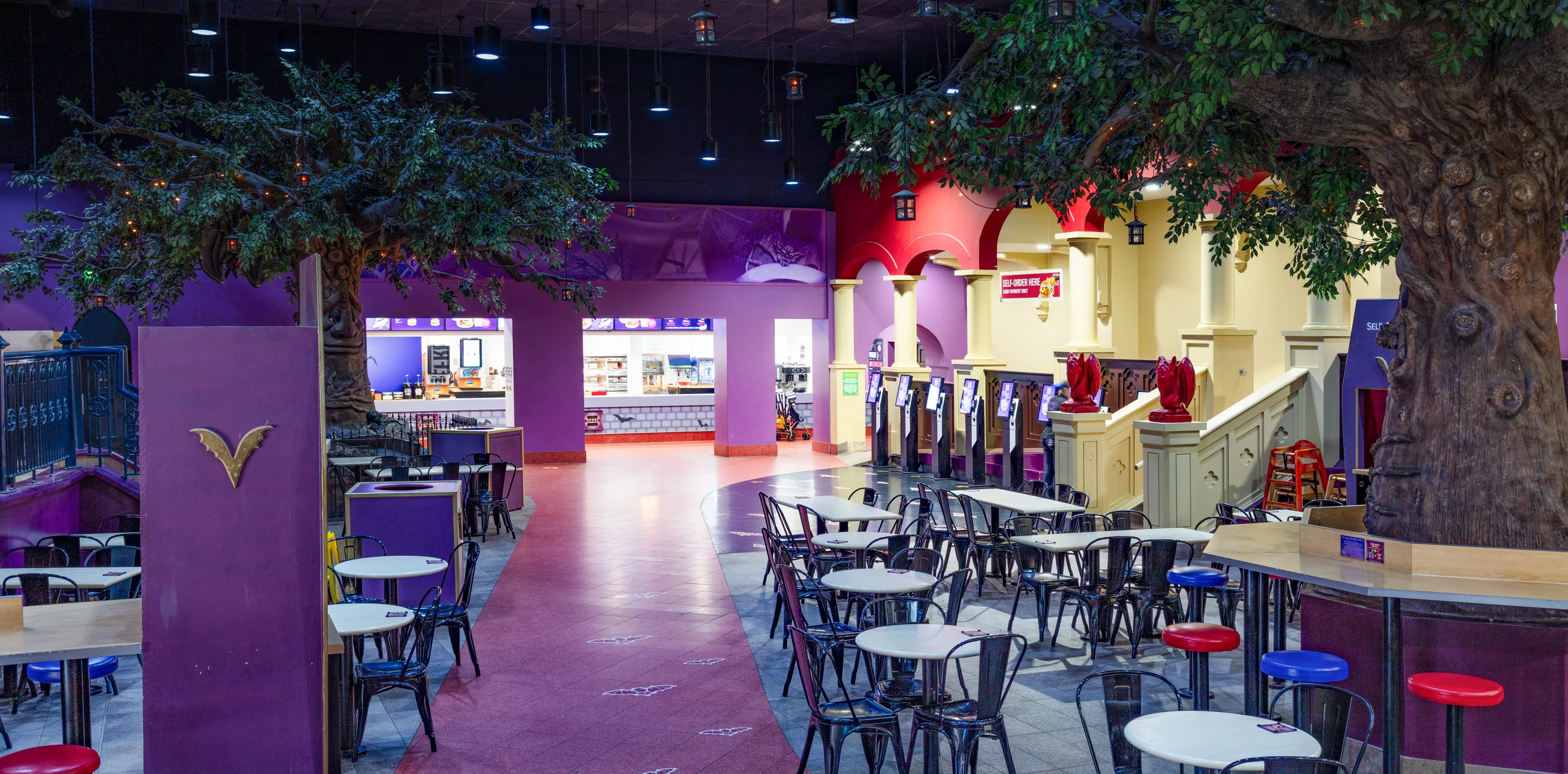  The Vampire Burger Kitchen