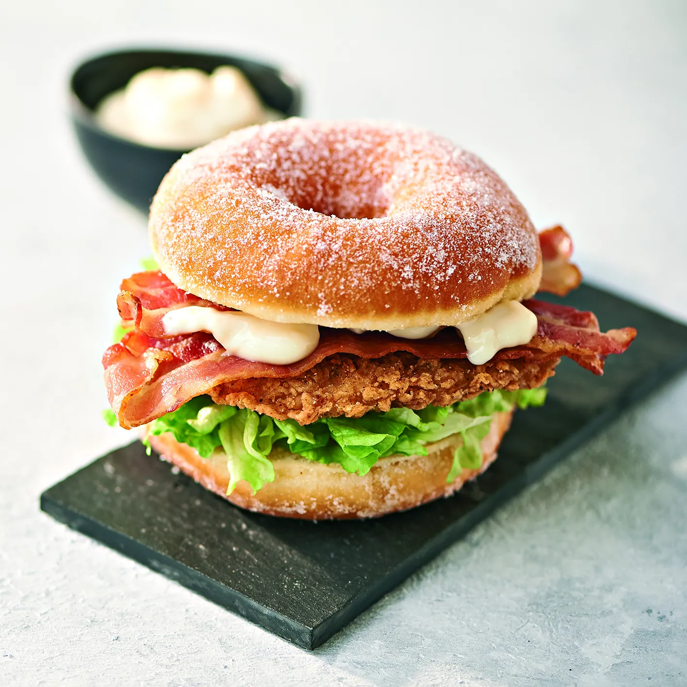 Drop'n Chicken Donut Burger 